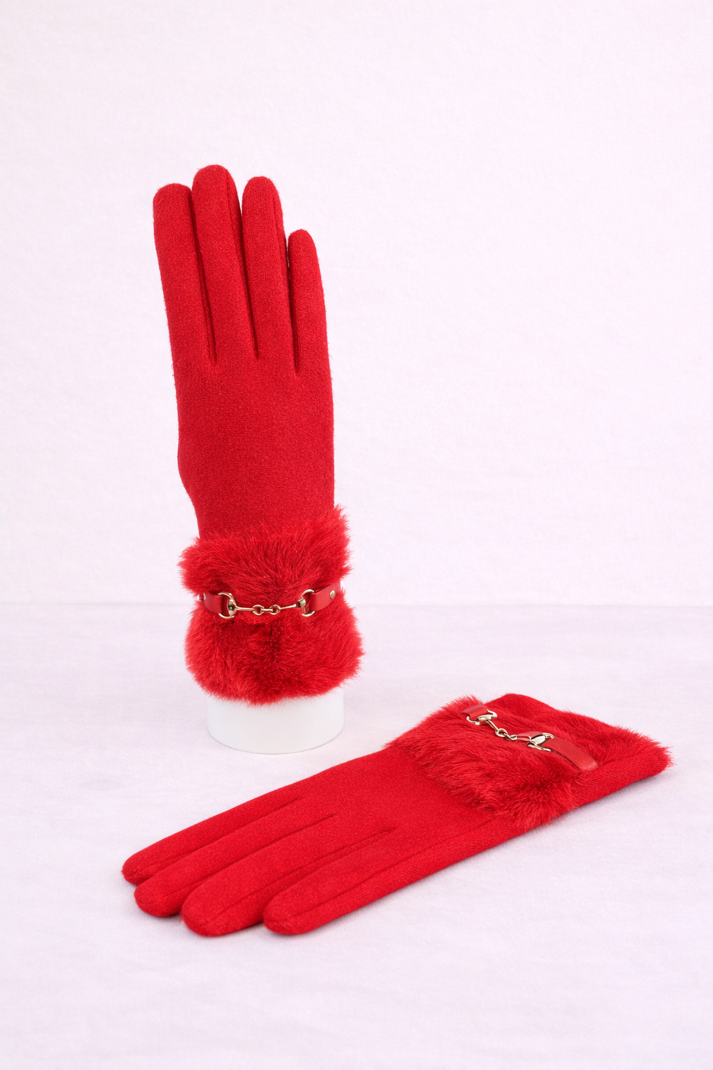 Snaffle Faux Fur Gloves
