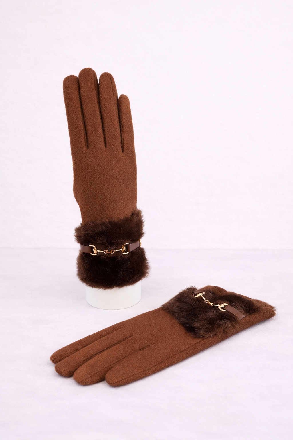 Snaffle Faux Fur Gloves