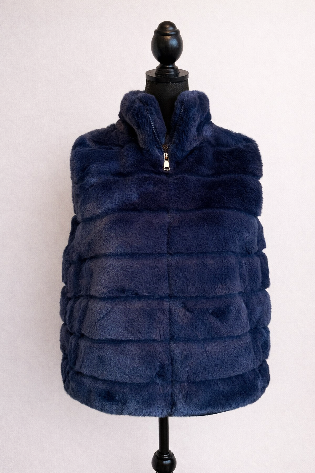 Luxe Faux Fur Zip Gilet