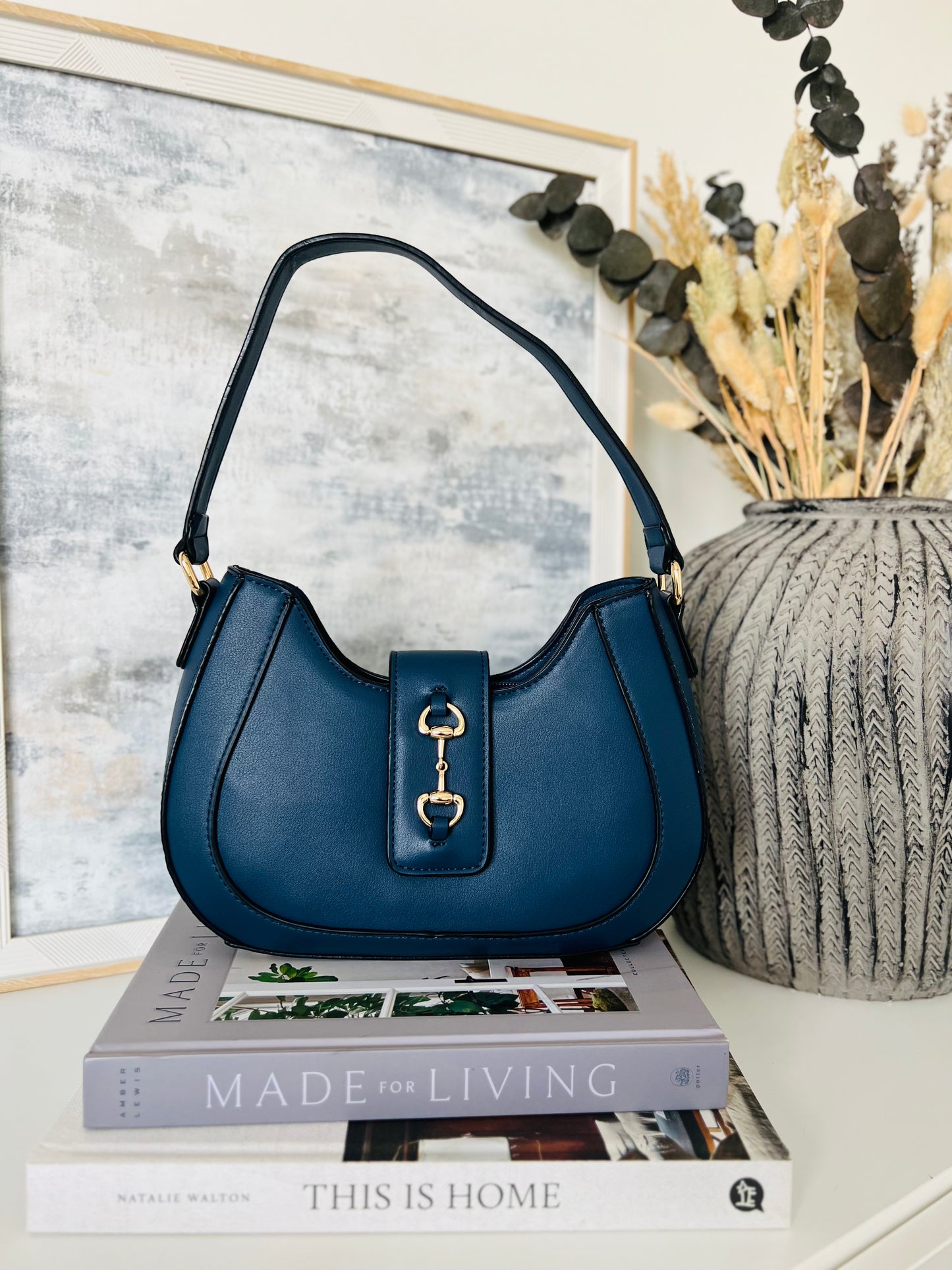 Snaffle Detail Shoulder Bag