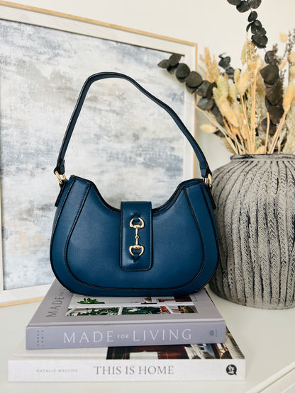 Snaffle Detail Shoulder Bag