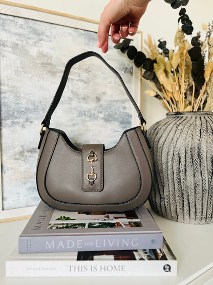 Snaffle Detail Shoulder Bag